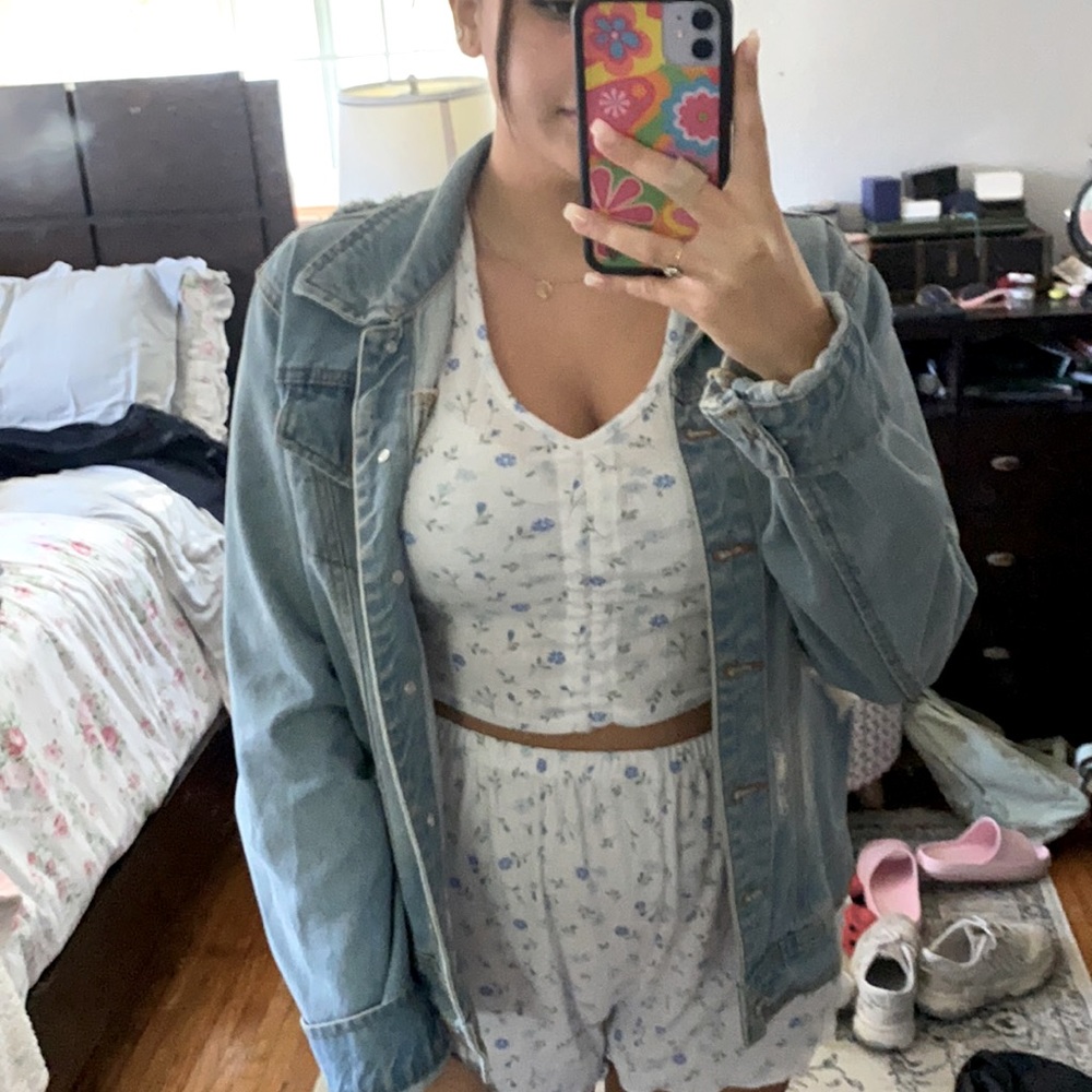 forever21 distressed denim jacket